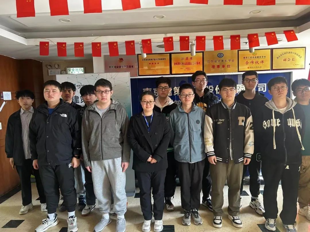 春天最美，萬物復(fù)蘇，正是學(xué)習(xí)的好時光